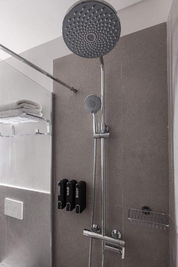Airio Athens Suites Экстерьер фото